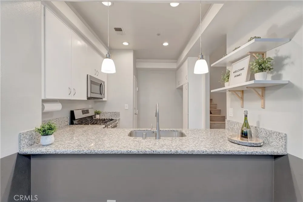 187 Montana Del Lago Rancho Santa Margarita, CA 92688