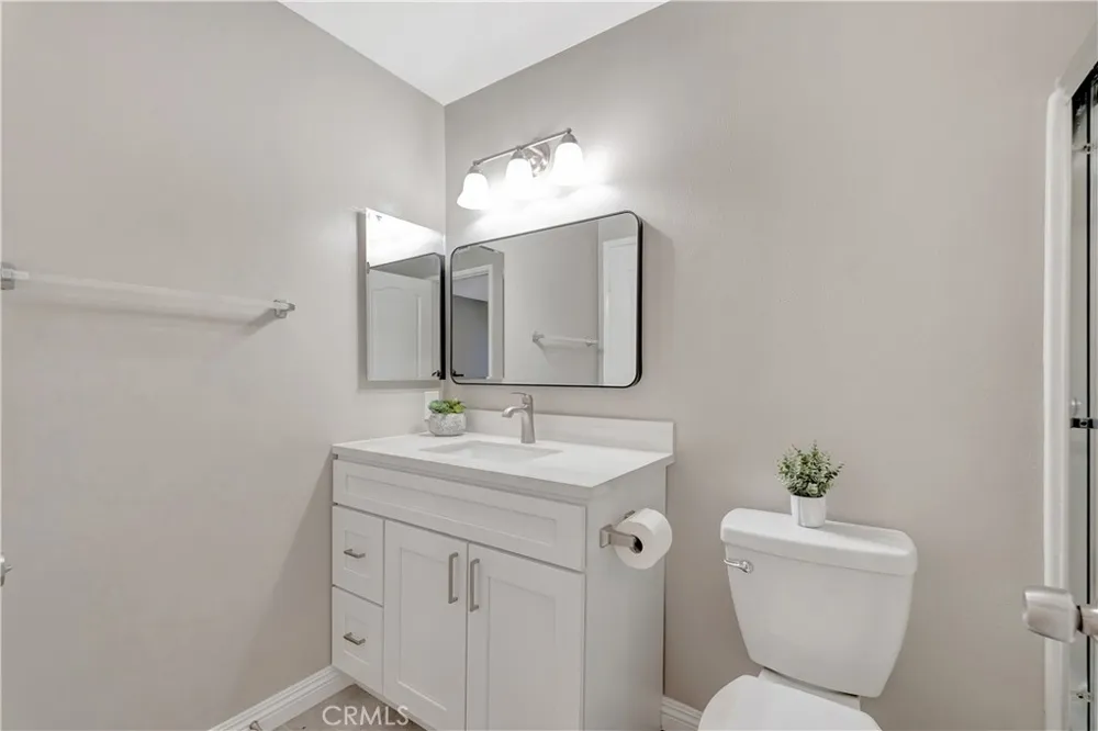 187 Montana Del Lago Rancho Santa Margarita, CA 92688