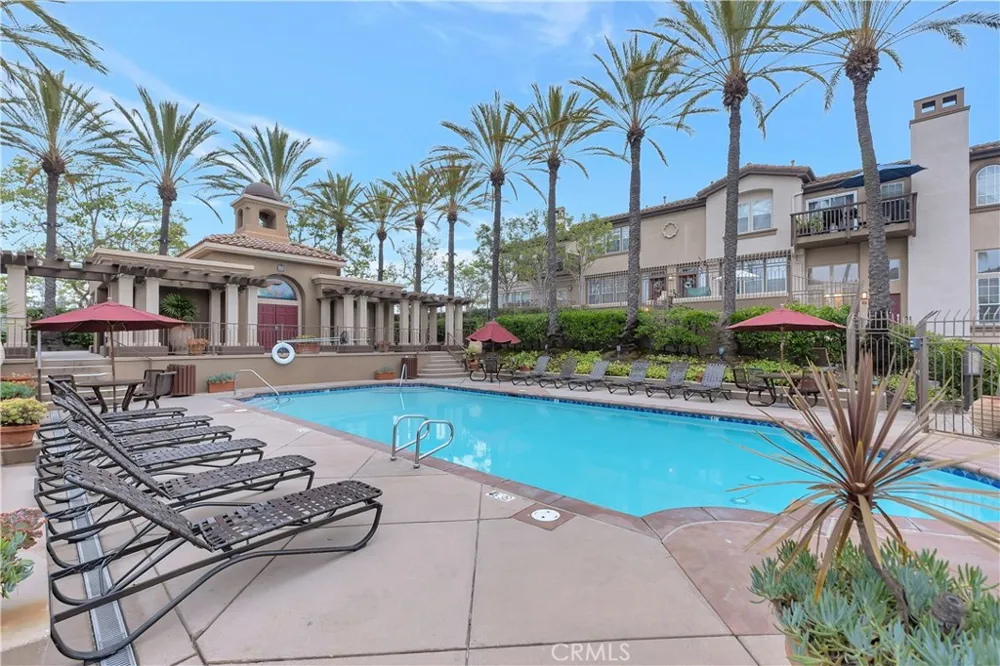 187 Montana Del Lago Rancho Santa Margarita, CA 92688