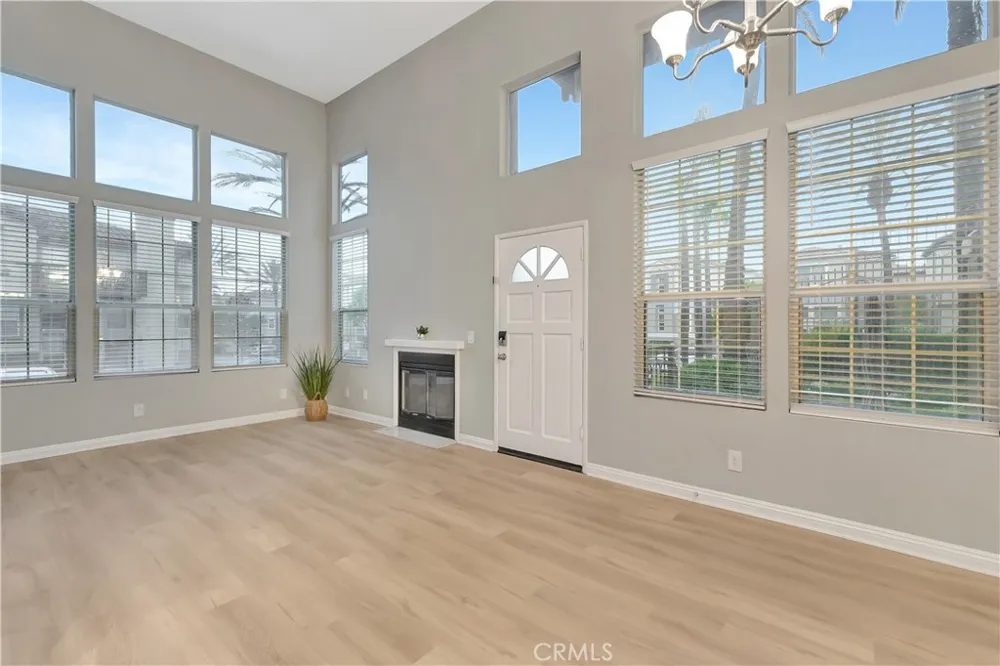 187 Montana Del Lago Rancho Santa Margarita, CA 92688