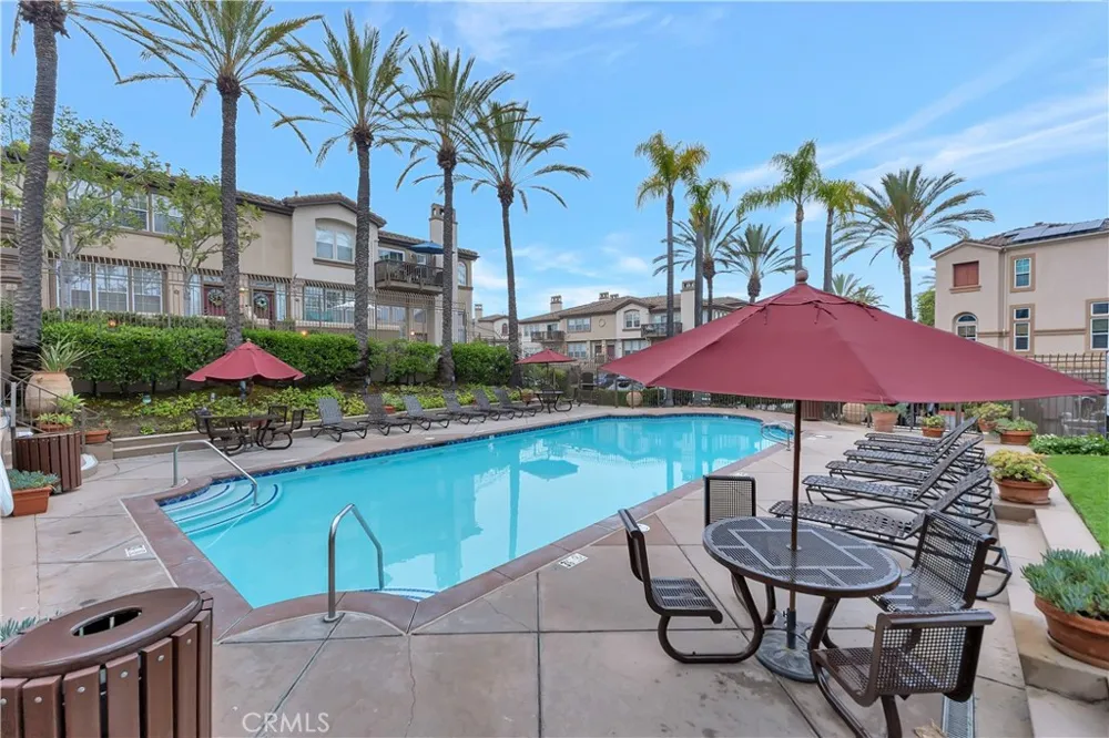 187 Montana Del Lago Rancho Santa Margarita, CA 92688