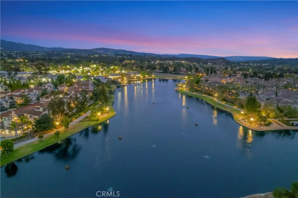187 Montana Del Lago Rancho Santa Margarita, CA 92688