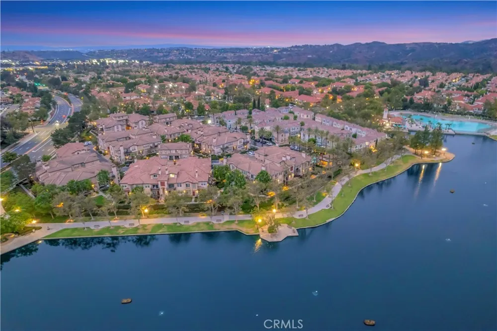 187 Montana Del Lago Rancho Santa Margarita, CA 92688