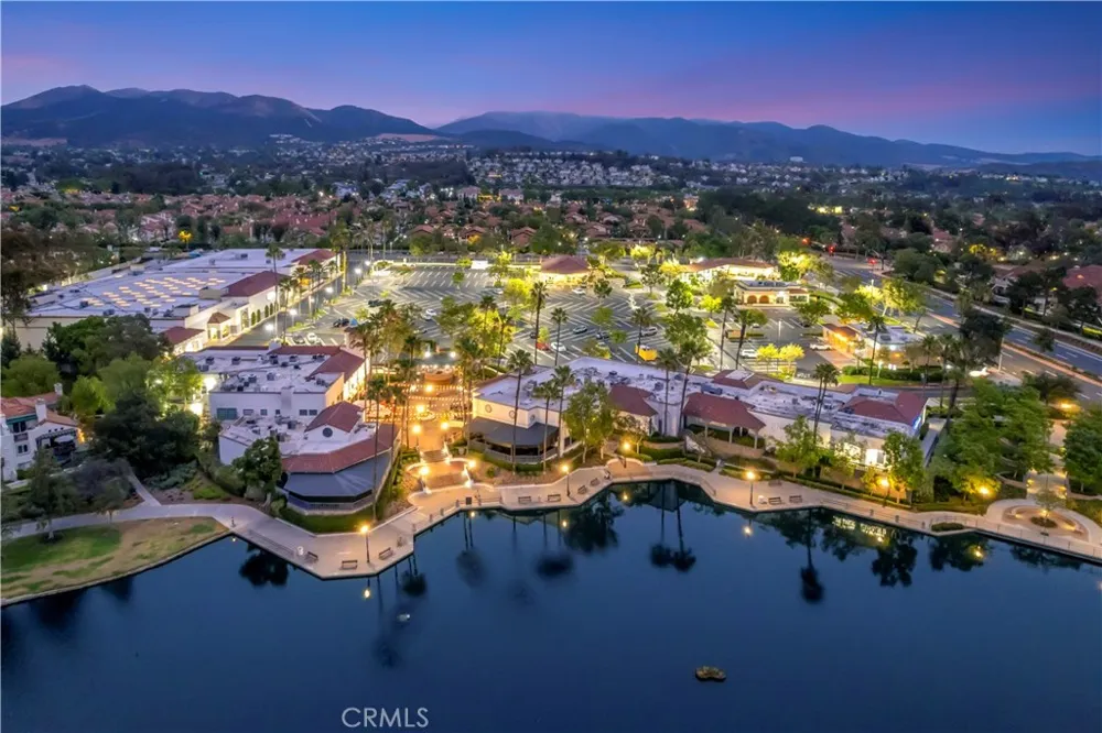187 Montana Del Lago Rancho Santa Margarita, CA 92688