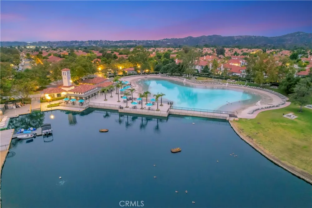 187 Montana Del Lago Rancho Santa Margarita, CA 92688