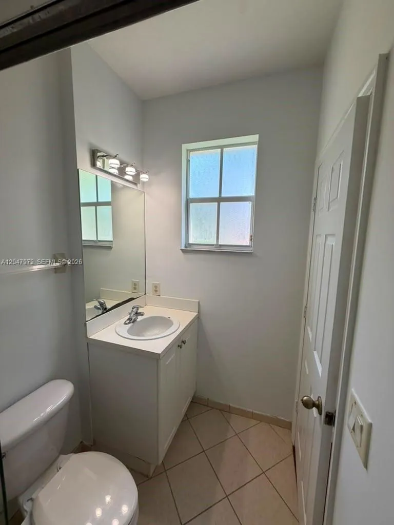 9249 SW 227th St #8-22 Cutler Bay, FL 33190