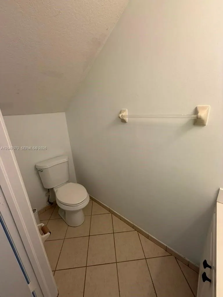 9249 SW 227th St #8-22 Cutler Bay, FL 33190