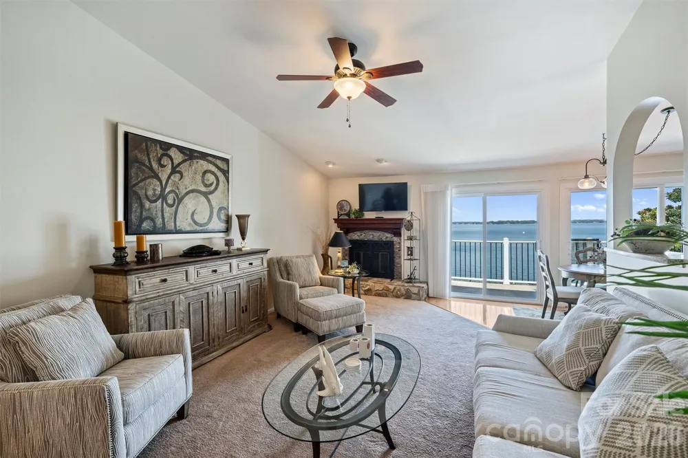 20427 Harborgate Court #606 Cornelius, NC 28031