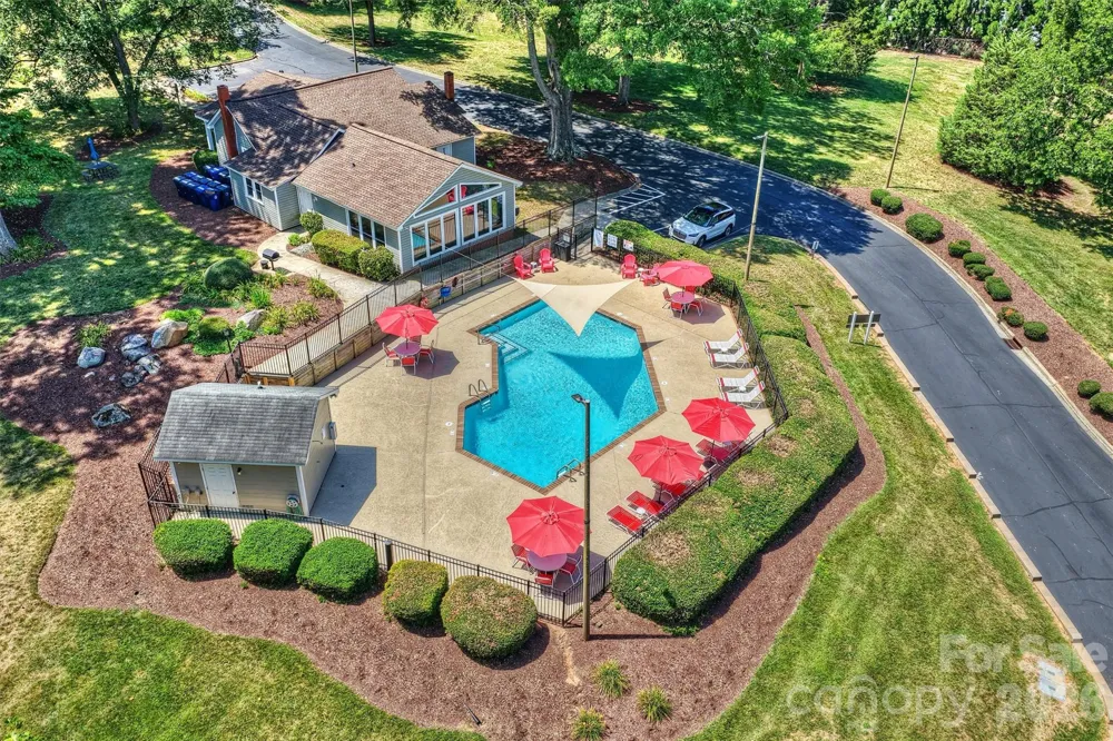 20427 Harborgate Court #606 Cornelius, NC 28031