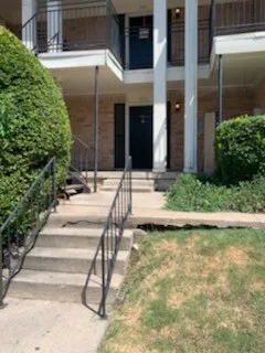 5055 Ridglea Lane #1103