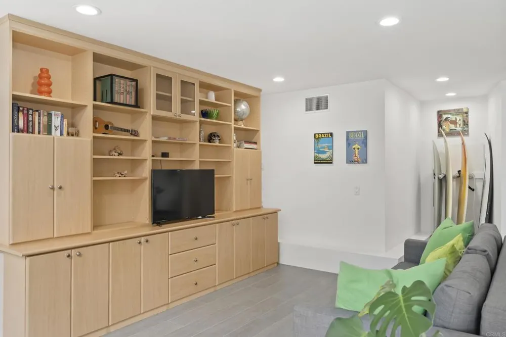1777 Puterbaugh Street San Diego, CA 92103