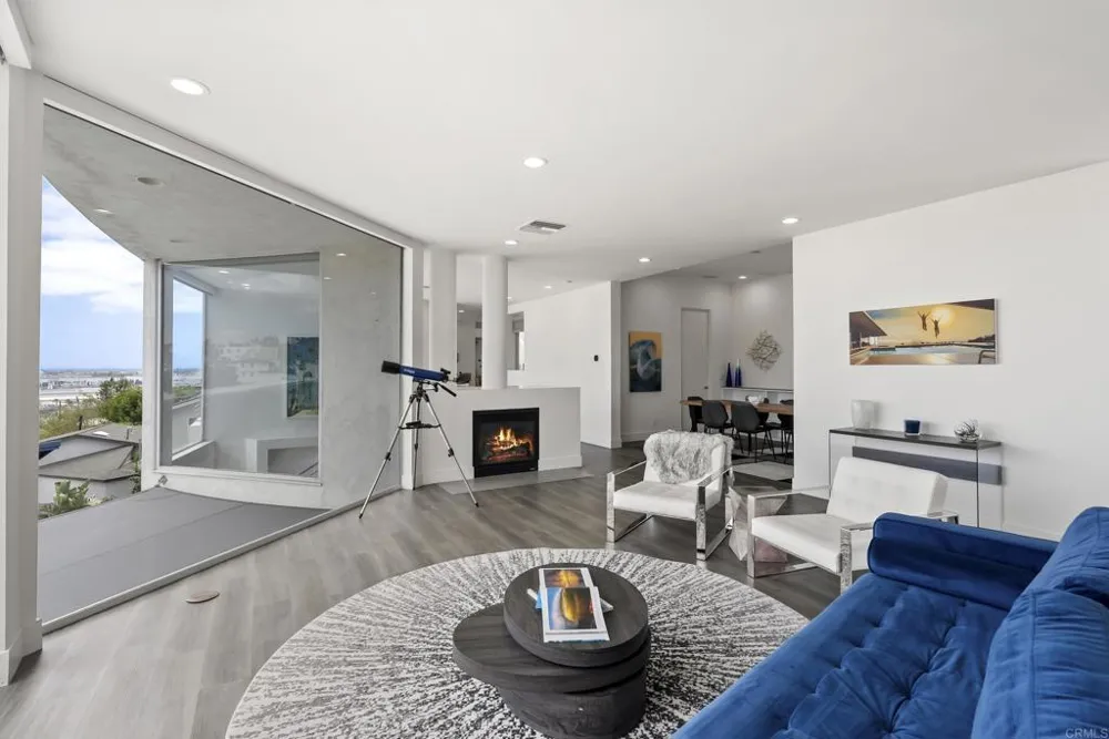 1777 Puterbaugh Street San Diego, CA 92103