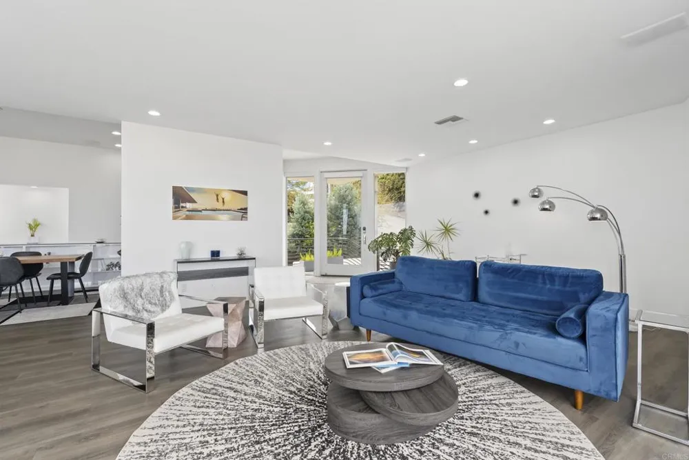 1777 Puterbaugh Street San Diego, CA 92103