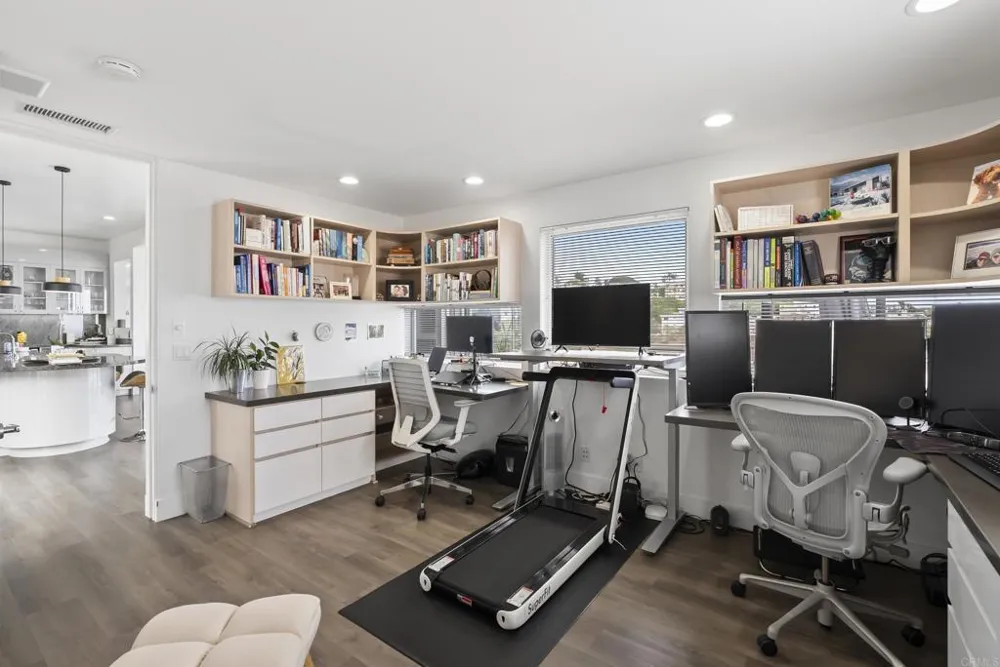1777 Puterbaugh Street San Diego, CA 92103