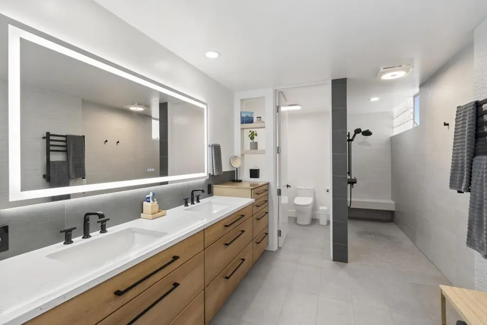 1777 Puterbaugh Street San Diego, CA 92103