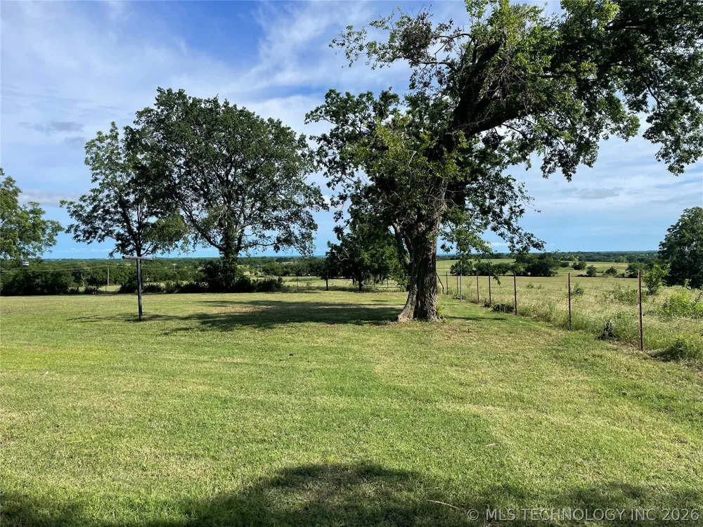401 S Chickasaw Kingston, OK 73439