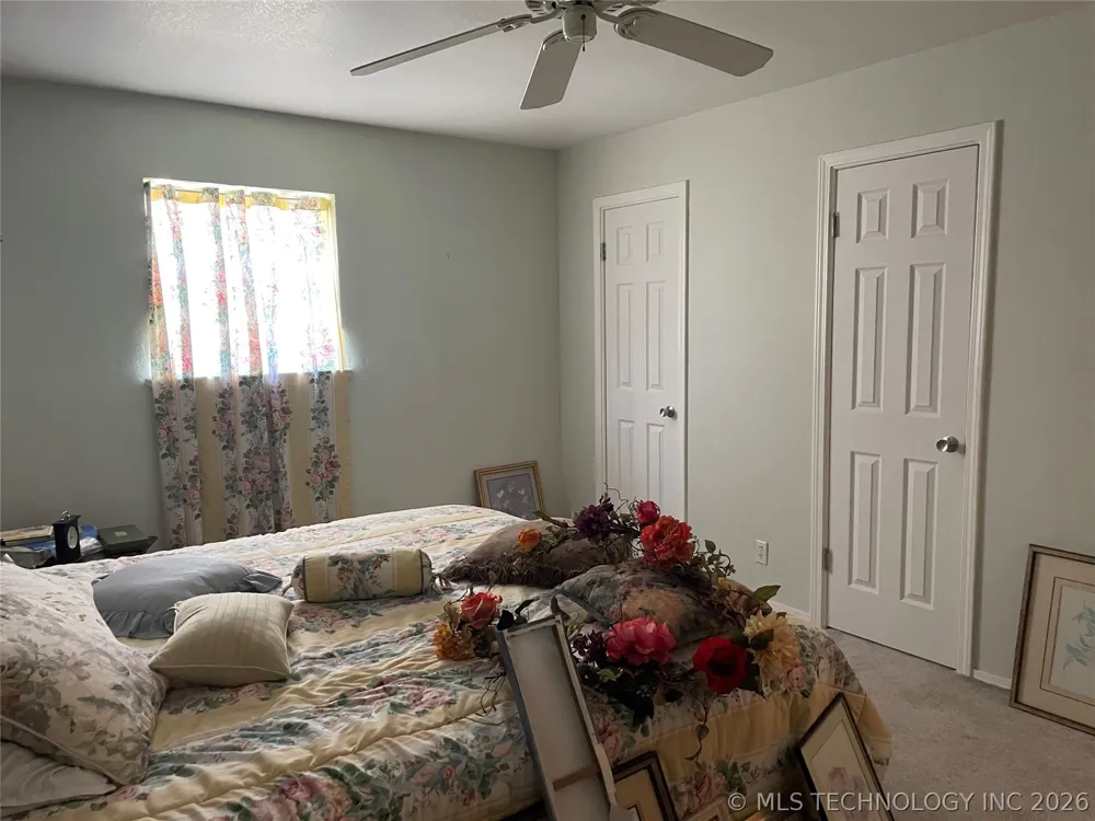 401 S Chickasaw Kingston, OK 73439