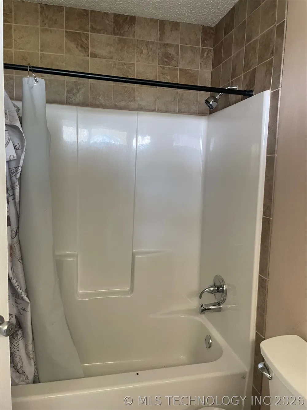 401 S Chickasaw Kingston, OK 73439