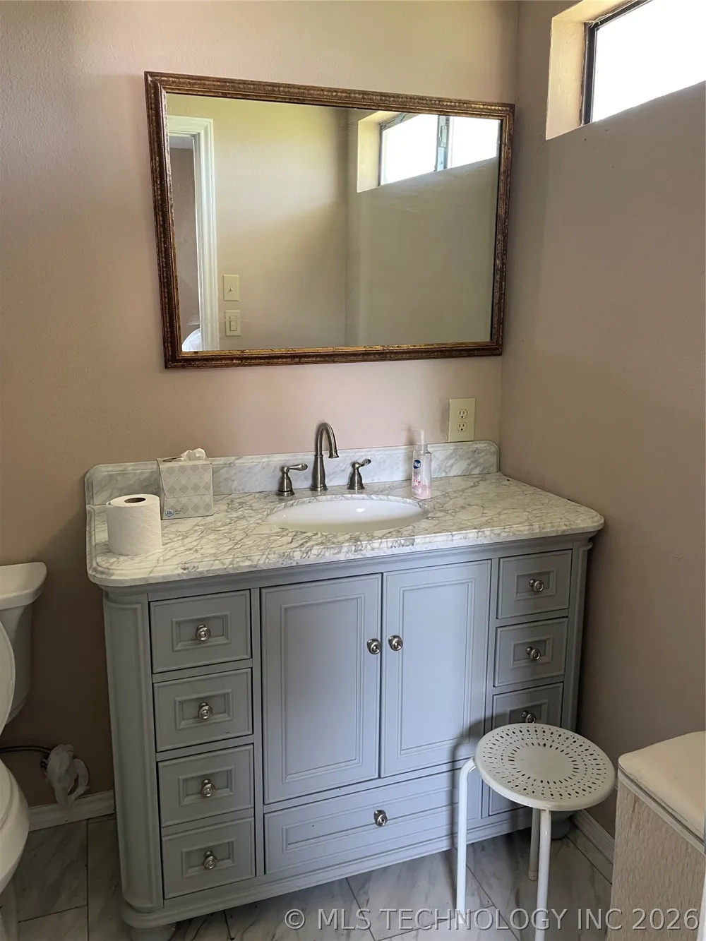 401 S Chickasaw Kingston, OK 73439