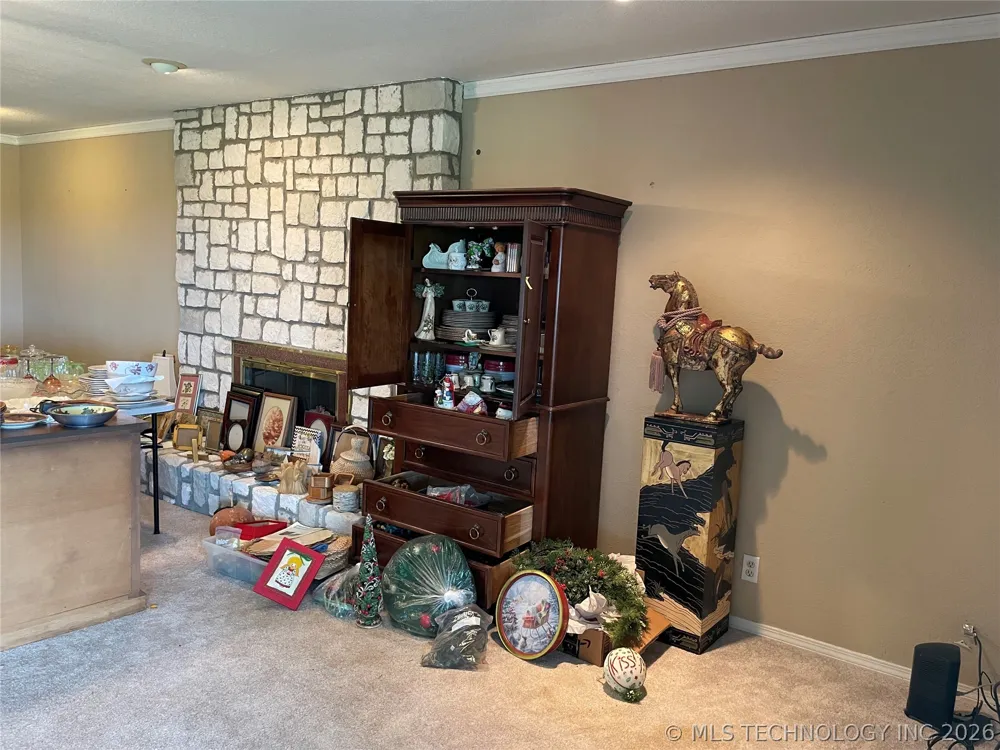 401 S Chickasaw Kingston, OK 73439