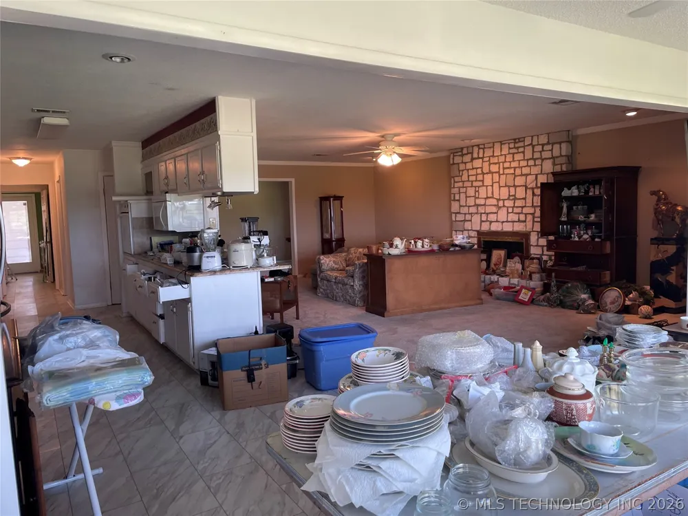 401 S Chickasaw Kingston, OK 73439