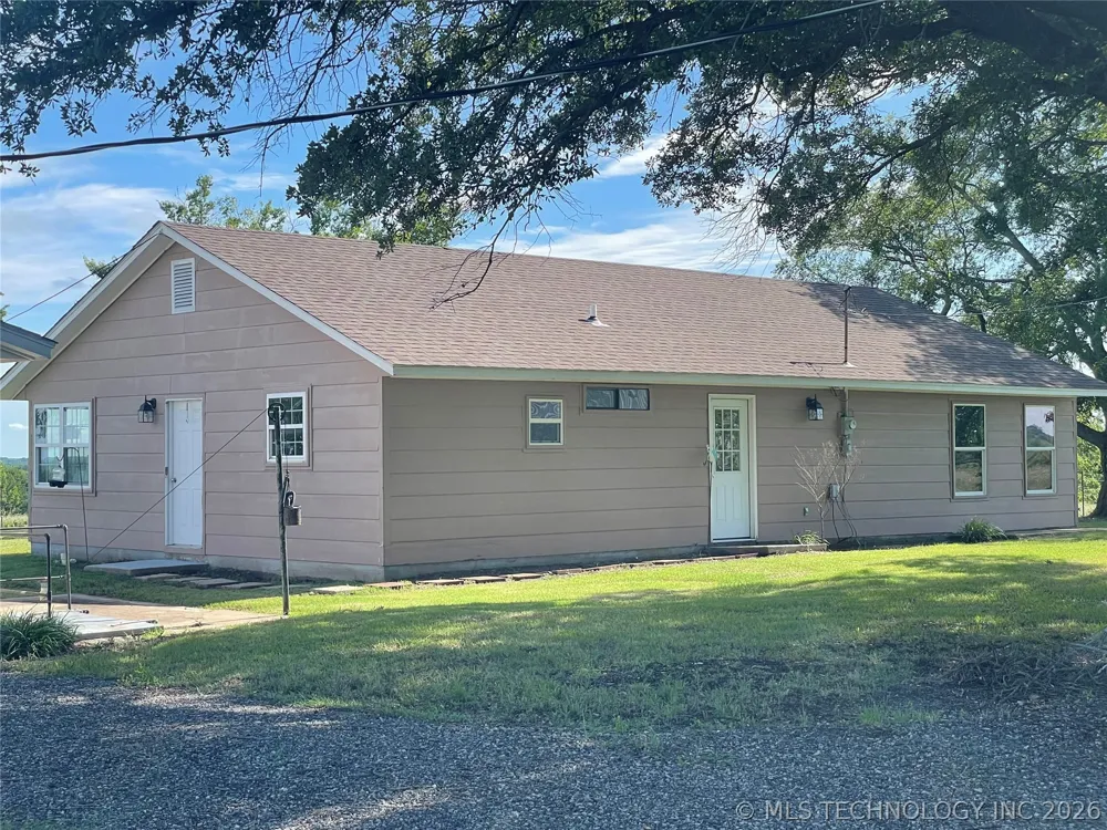 401 S Chickasaw Kingston, OK 73439