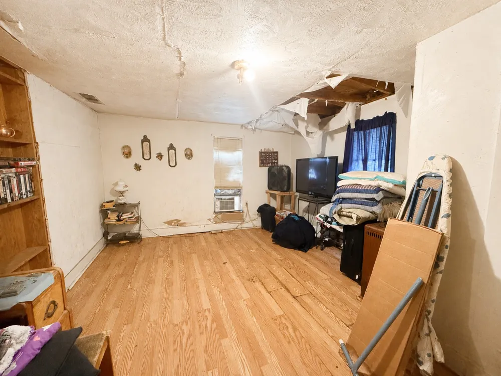 601 SW 2nd Street Kerens, TX 75144