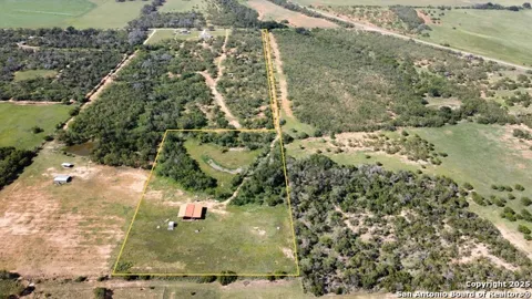 TBD E Gates Valley
