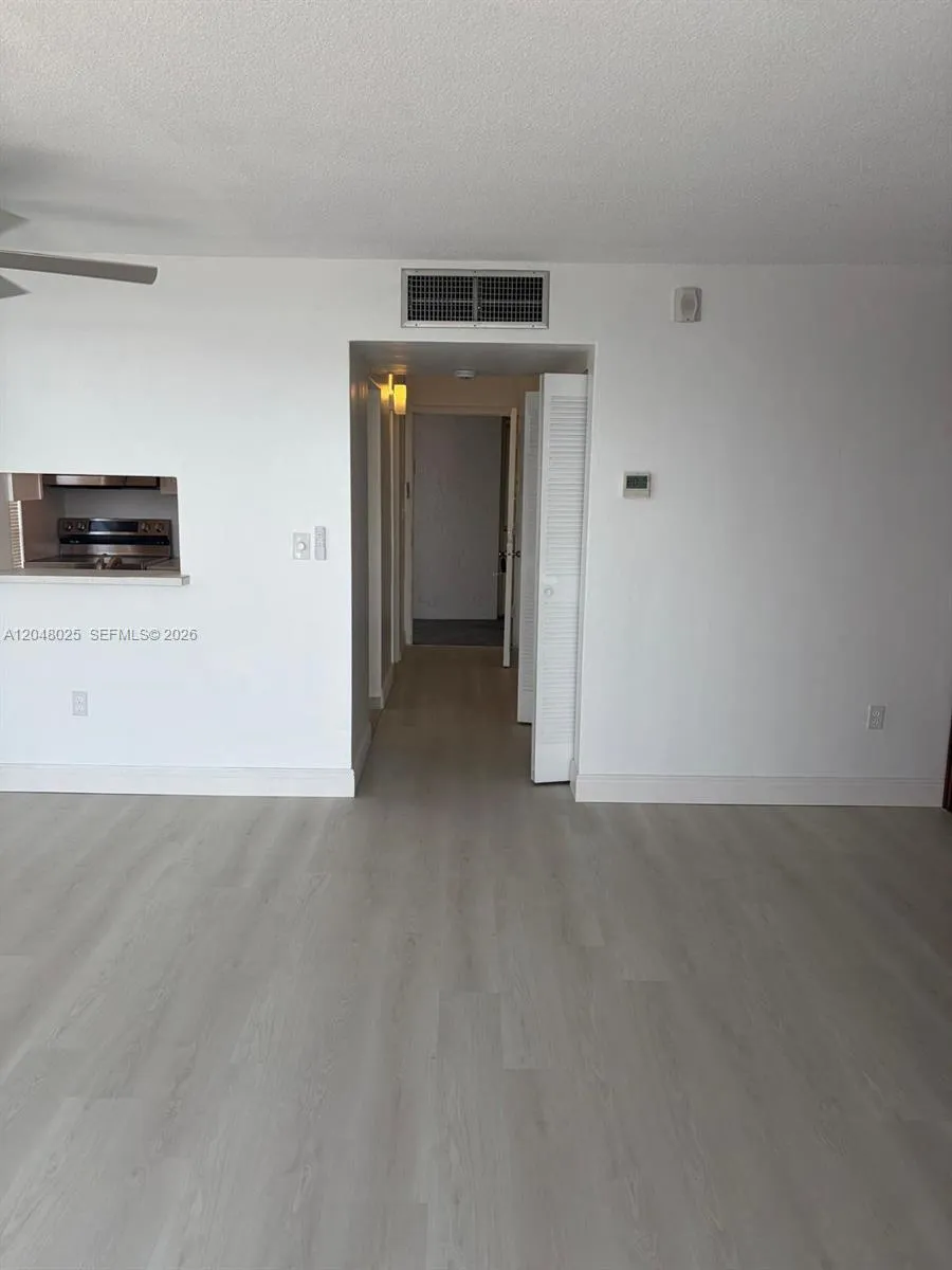 12590 NE 16th Ave #512 North Miami, FL 33161
