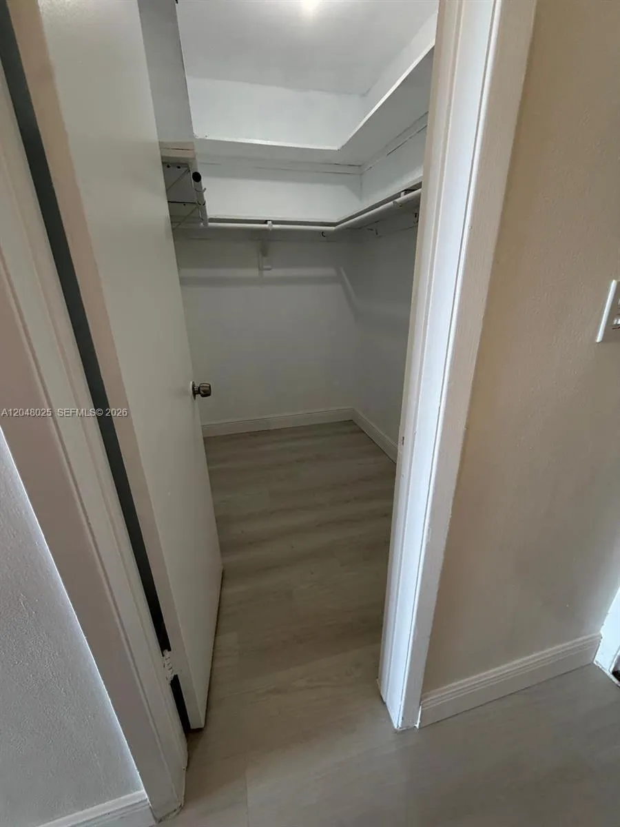 12590 NE 16th Ave #512 North Miami, FL 33161