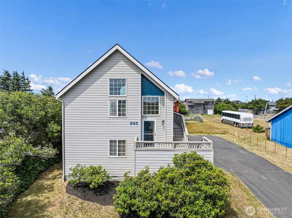 885 Ocean Shores Boulevard SW Ocean Shores, WA 98569