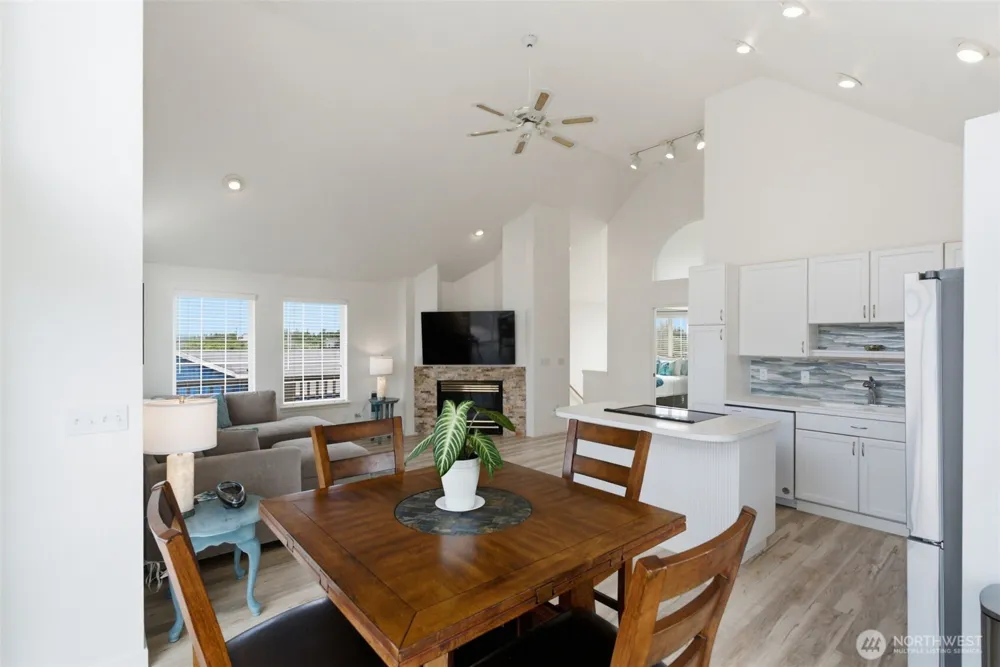 885 Ocean Shores Boulevard SW Ocean Shores, WA 98569