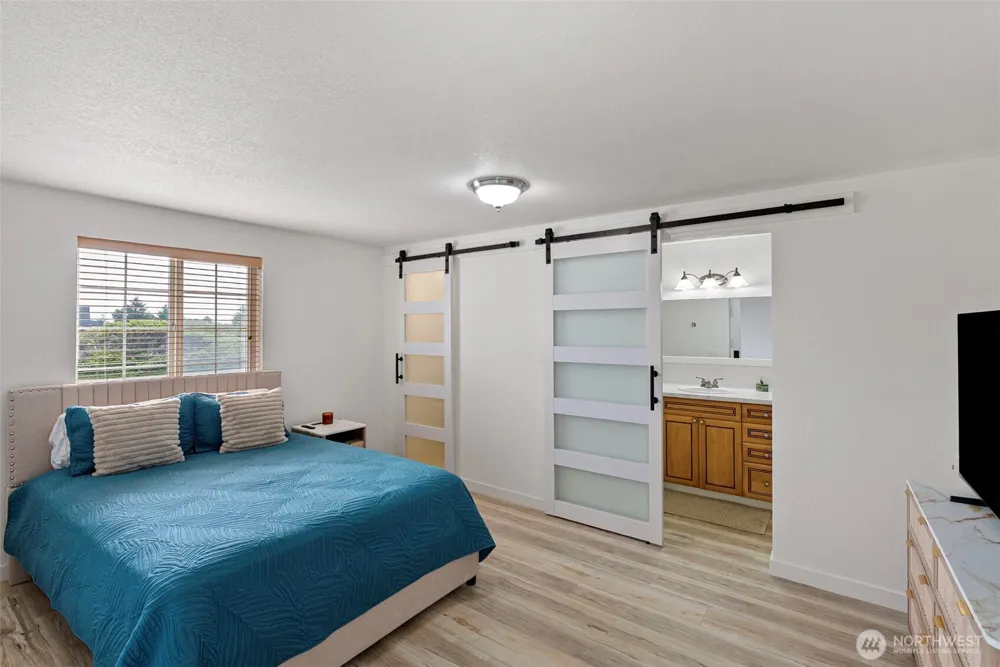 885 Ocean Shores Boulevard SW Ocean Shores, WA 98569
