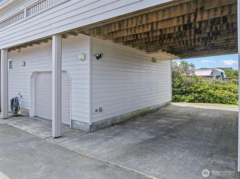 885 Ocean Shores Boulevard SW Ocean Shores, WA 98569