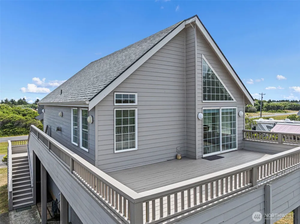 885 Ocean Shores Boulevard SW Ocean Shores, WA 98569