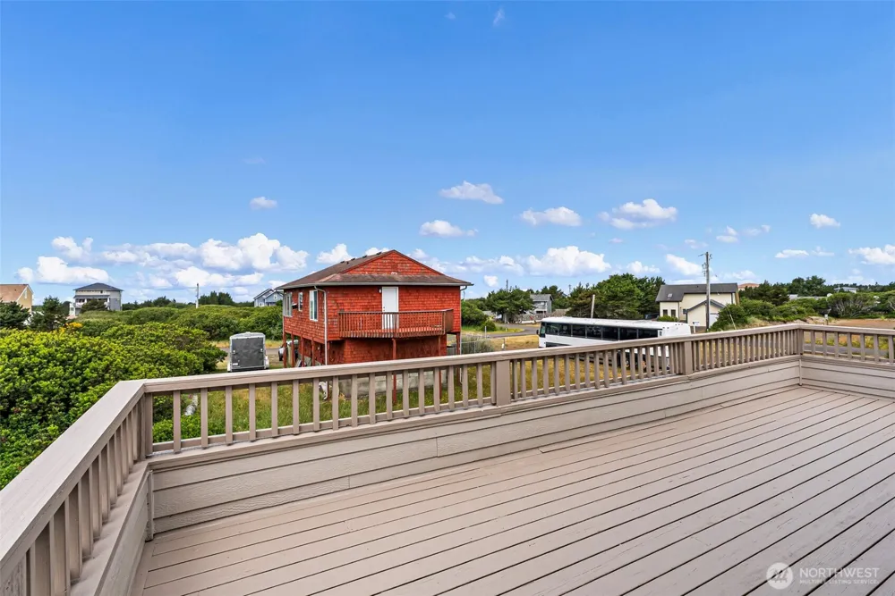 885 Ocean Shores Boulevard SW Ocean Shores, WA 98569