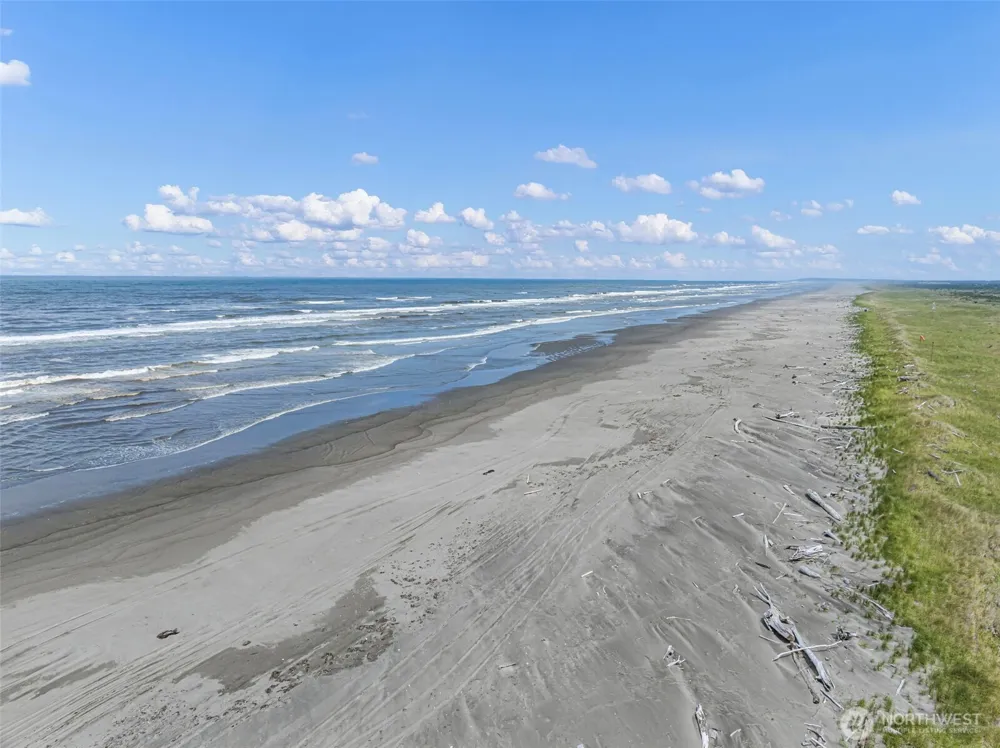 885 Ocean Shores Boulevard SW Ocean Shores, WA 98569