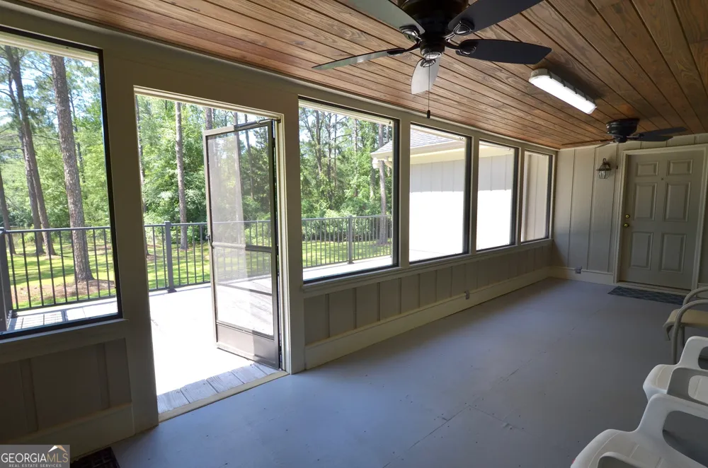 1214 7th AVE Eastman, GA 31023