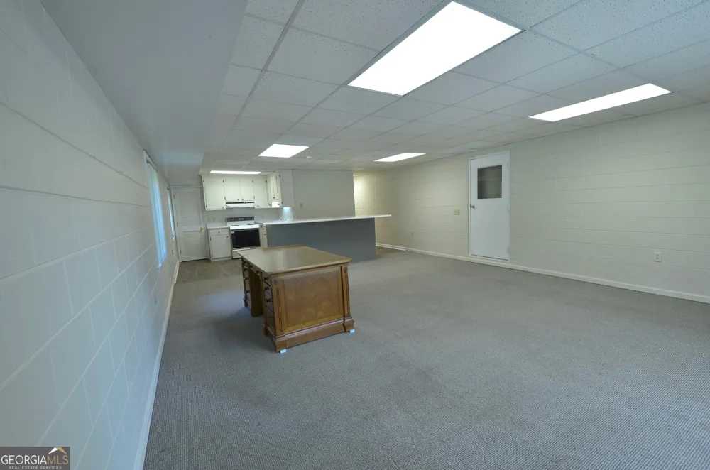 1214 7th AVE Eastman, GA 31023