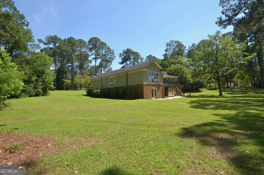 1214 7th AVE Eastman, GA 31023
