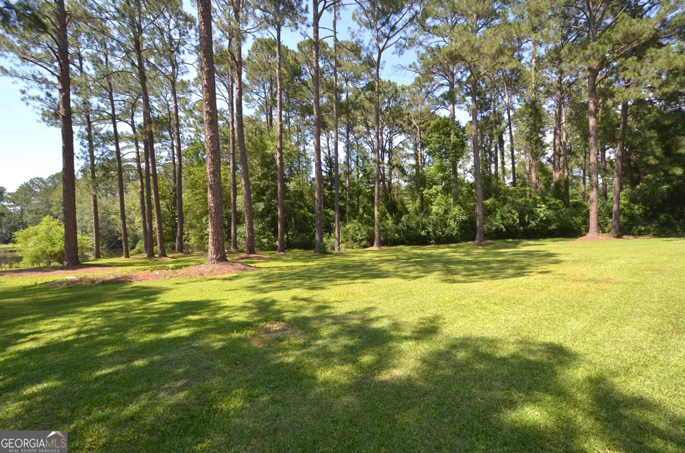 1214 7th AVE Eastman, GA 31023