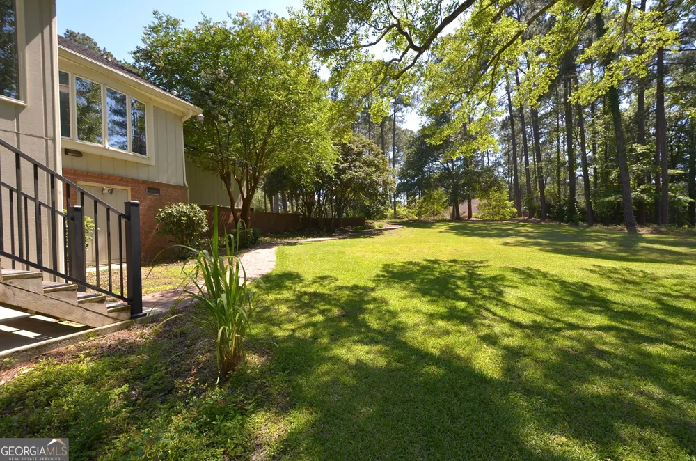 1214 7th AVE Eastman, GA 31023