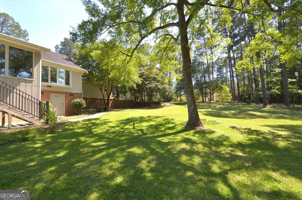 1214 7th AVE Eastman, GA 31023