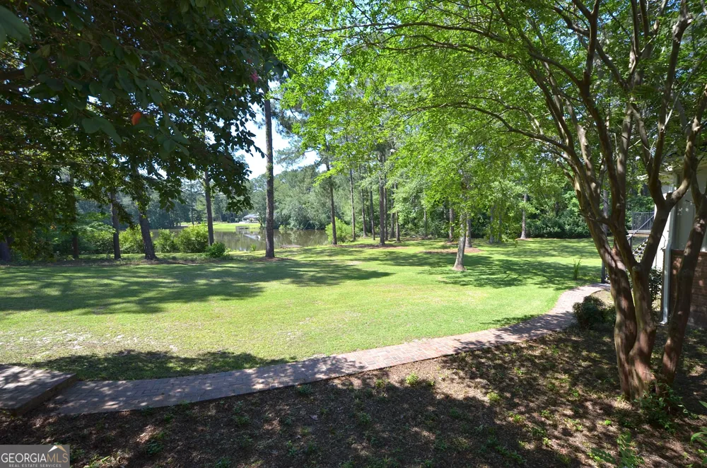 1214 7th AVE Eastman, GA 31023