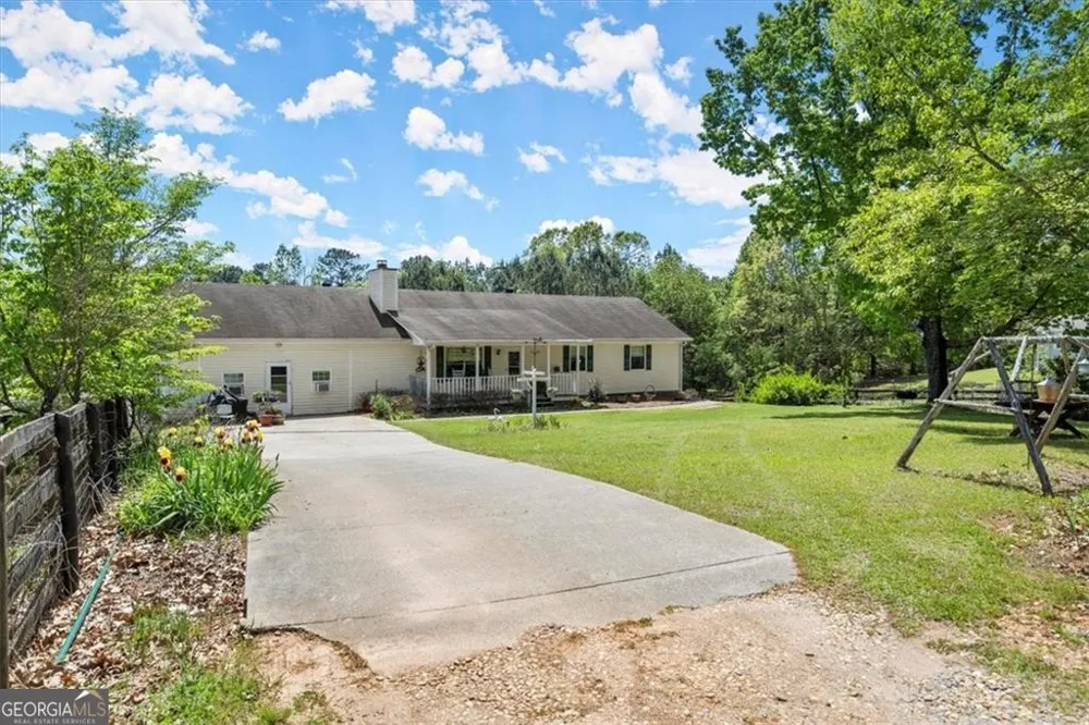 16160 Henderson RD Milton, GA 30004