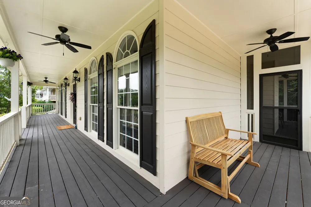 17 Lowry WAY Euharlee, GA 30145
