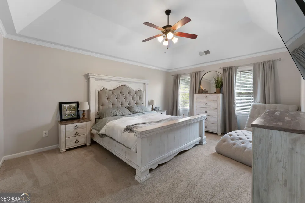 17 Lowry WAY Euharlee, GA 30145