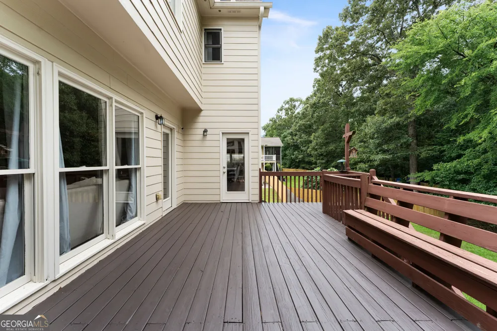 17 Lowry WAY Euharlee, GA 30145