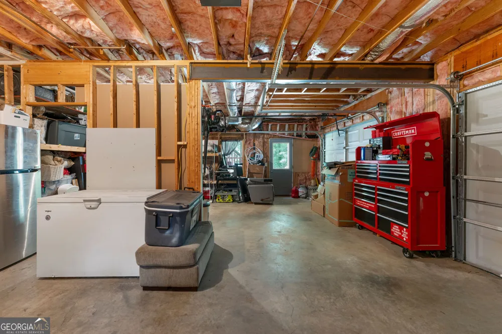 17 Lowry WAY Euharlee, GA 30145