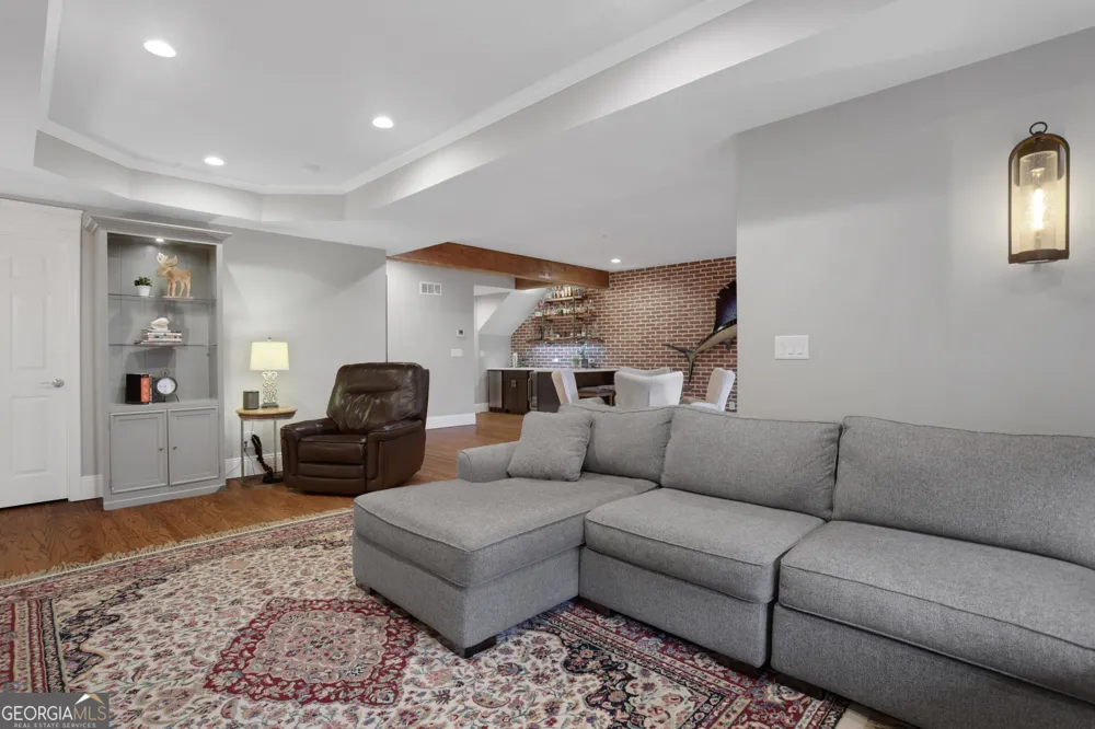 2555 Milford LN Alpharetta, GA 30009